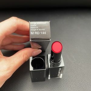 Shu Uemura - Rouge unlimited matte lipstick